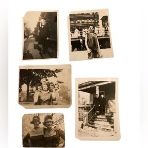 Vintage‎ photographs. Small black & white 40s to 50s.